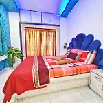3Bhk Vrindavan Bungalows By Bookmybungalow