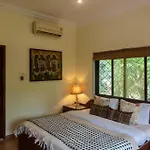 Stayvista At Opal Leaf With Wifi & Pool