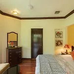 Stayvista At Opal Leaf With Wifi & Pool