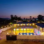 Ll Empyrean Stay Ll 2Bhk Cobra Cottage Ll