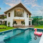Ekostay - 8Bhk La Flamingo Villa With Private Turf