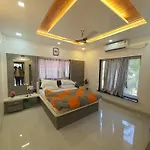 Hillside Crystal Villa
