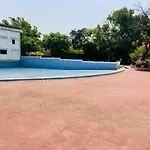 Aron Hotels & Resorts