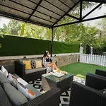 Ekostay Gold - Cosy Cove Villa