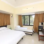 Hotel Hari International