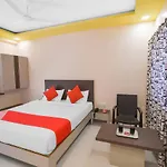 Oyo 13150 Mangal Residency