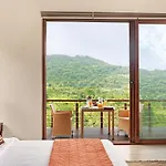 Mawi Infinitty Villa