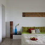 Bungalow 89 By Stayvista - A Hill-View Villa Adorned With Eclectic Interiors For A Truly Unique & Captivating Stay