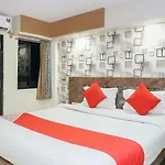 Oyo Flagship 23096 Laxmi Residency