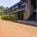 Oyo 6800 Purohit Holiday Resort