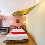 Oyo 13931 Hotel Neeta\'S Inn