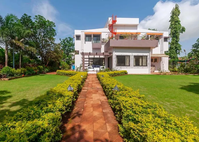 Stayvista\'S Fairfield Villa - A Green Lawn And Charming Orchard Await Your Retreat