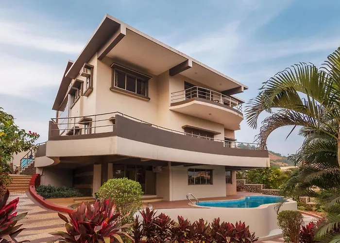 Stayvista\'S Janak Villa - Your Private Escape With A Pool And Pool Table