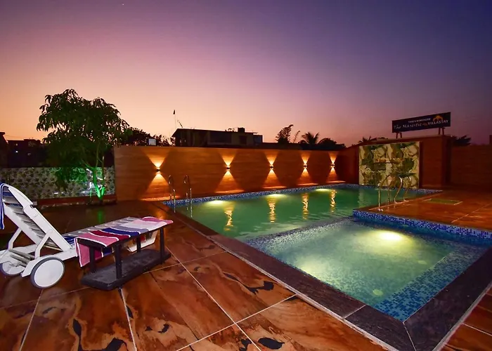 The Majestic Villa By 23 Villastay - Private Pool & Garden