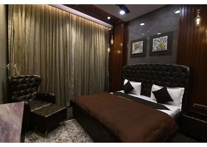 Mansion 6Bhk