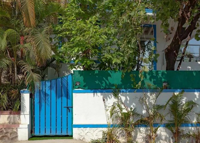 Cozy Nook- Artsy 3Bhk With Private Pool- Lonavala By Staymonkey