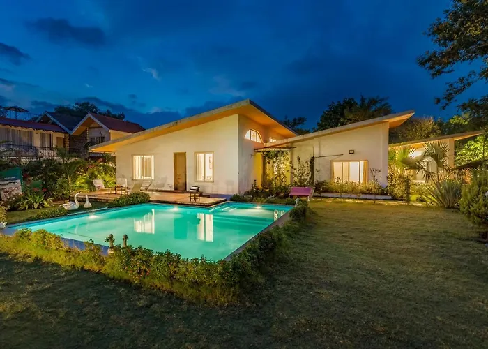 Saffronstays Roselle, Malavli - Pet-Friendly Pool Villa With Modern Interiors