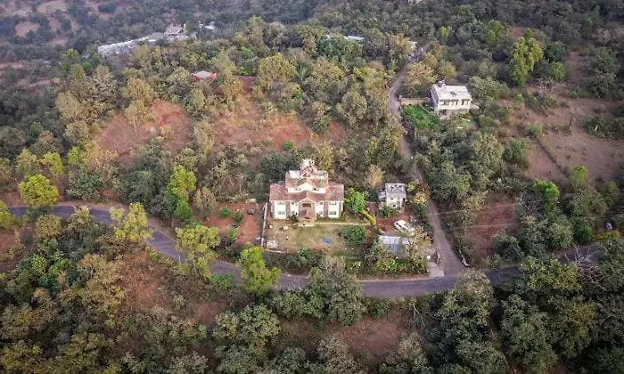 Kb Girivan 8Bhk Villa Lonavala