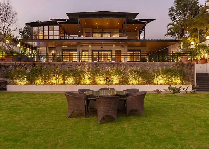 Cuban Lake Villa