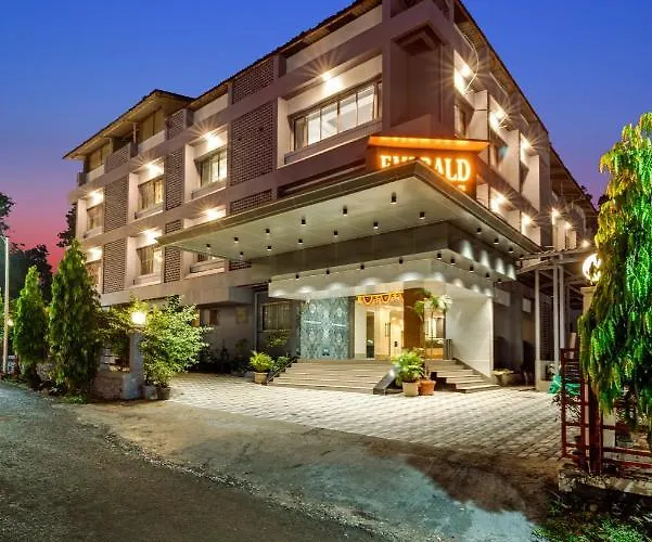 Emerald Retreat