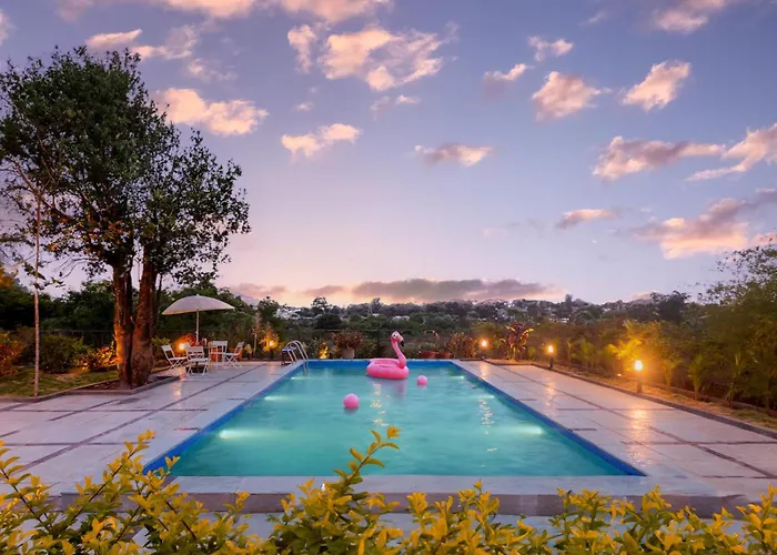 Villa Aangan By Stayvista - A Heritage Charm With Swimming Pool, Gazebo, Projector Room & Indoor Games