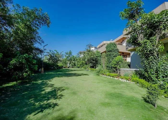 Par-X Mist View 9A Garden Villa 3Bhk