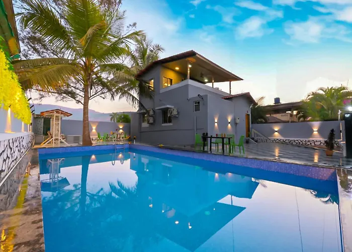 Empyrean Stay Ll 3Bhk II Marshal Villa II Ac II Big Pool Ll Luxury II