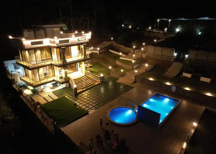 Mountain View 5Bhk Villa By Stay Bay