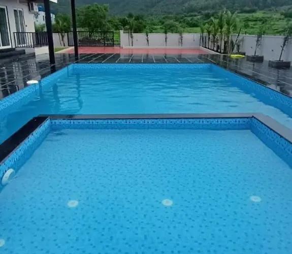 360 Degree Mountain Villa With A Private Swimming Pool