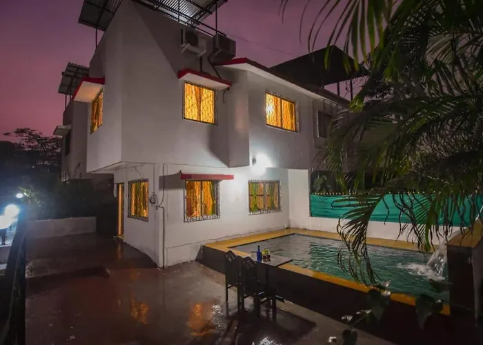 Empyrean Stay Ll 2Bhk II Monarch Villa Ll Private Pool II Ac II Luxury Ll Gold Valley Sector D Ll