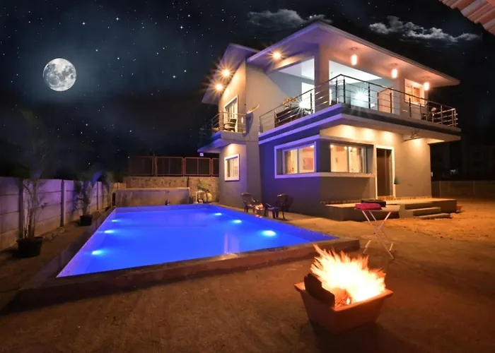 Ll Empyrean Stay Ll Leoncino Villa Ll Largest Pool Ll Ac II Open Space II Mount View II