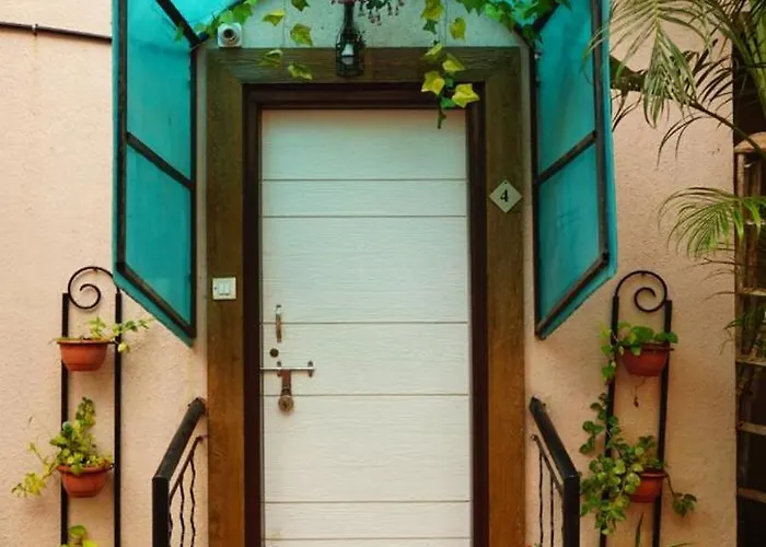 Private 2Bhk Full Villa