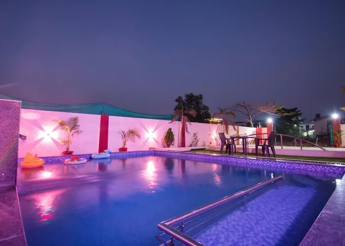 Empyrean Stay II 4Bhk II Charlie Villa II Ac II Big Pool Il
