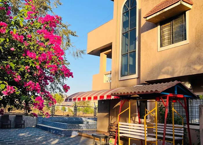 Royal Villa 3 - Lonavala 3Bhk Bungalow With Swimming Pool