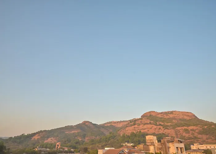 Ll Empyrean Stays Ll 2Bhk Enfield Villa Ll Ac Ll Pvt Pool Ll