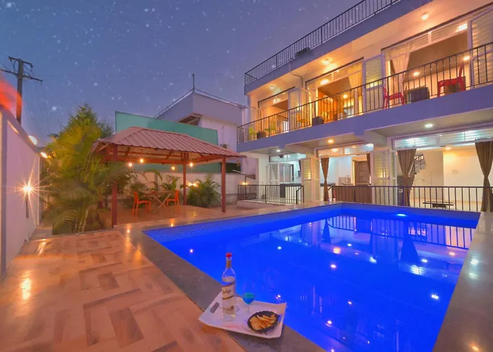 Ll Empyrean Stay Ll Mystical Stone Ll 4Bhk Ll Ac Ll Pvt Pool Ll