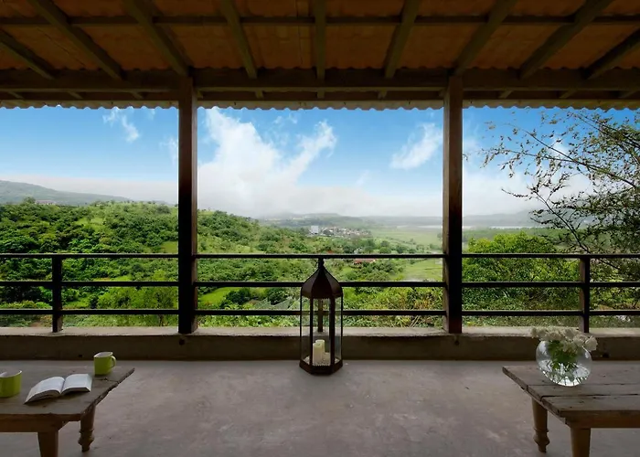 Bungalow 89 By Stayvista - A Hill-View Villa Adorned With Eclectic Interiors For A Truly Unique & Captivating Stay