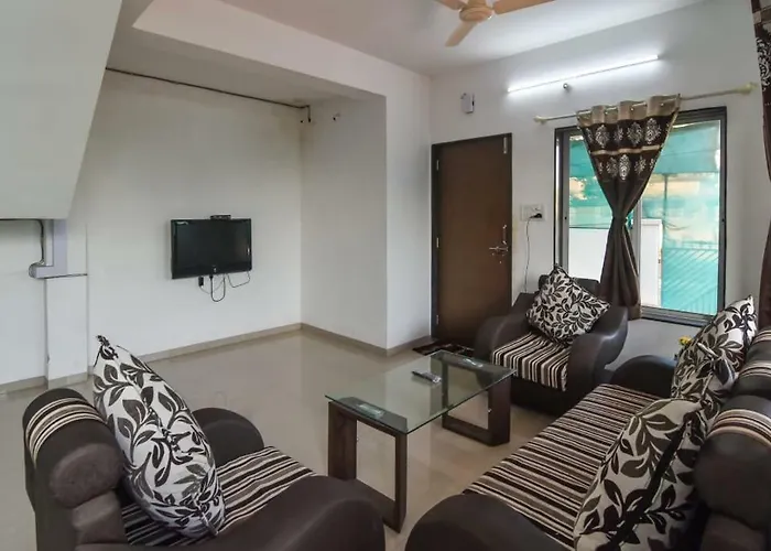 Empyrean Stays 2Bhk Good Luck Villa