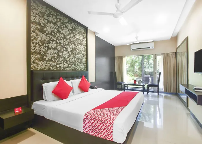 Oyo 6800 Purohit Holiday Resort