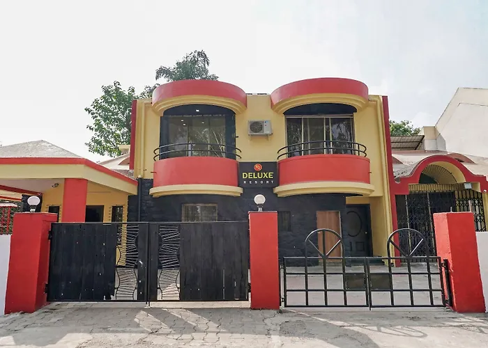 Treebo Deluxe Resort