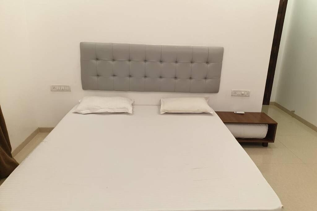 Trident Hill View 4bhk Villa *