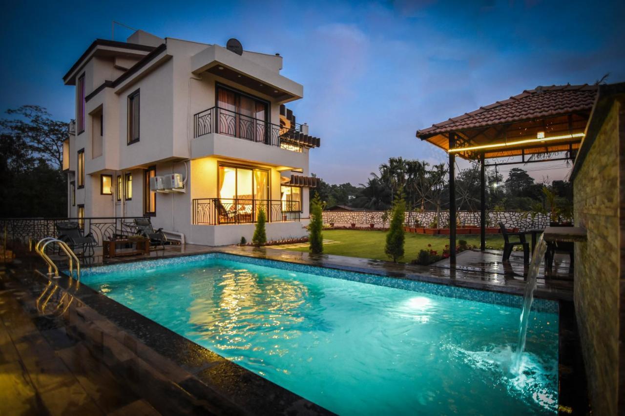 Villa Eko Gold -titanium *