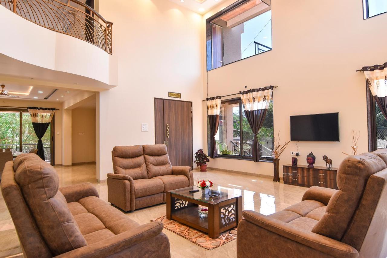 Villa Eko Gold -titanium
