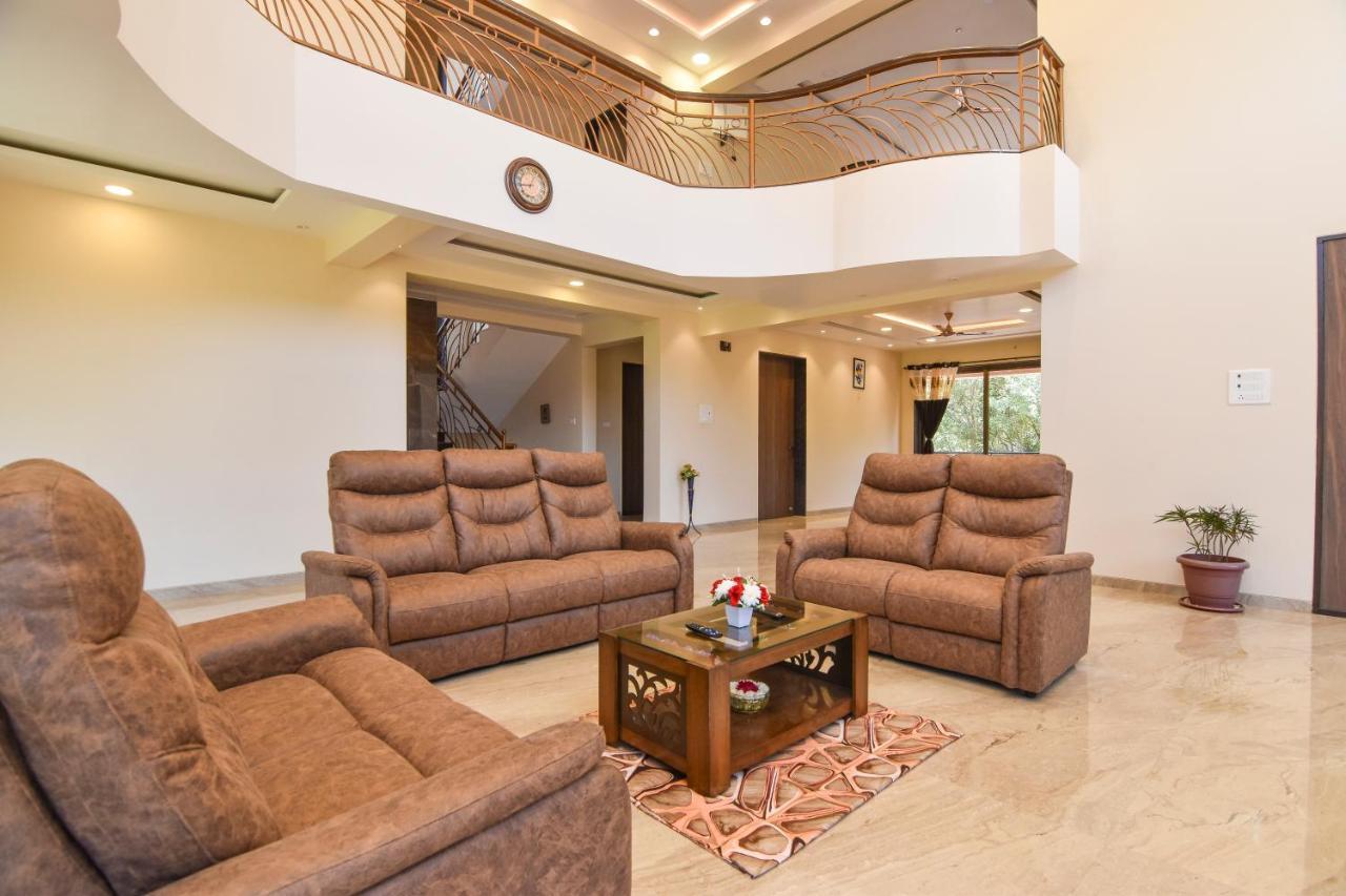 Eko Gold -titanium Villa