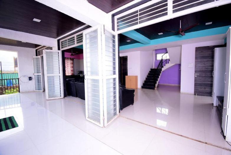 Villa Paras 4bhk *