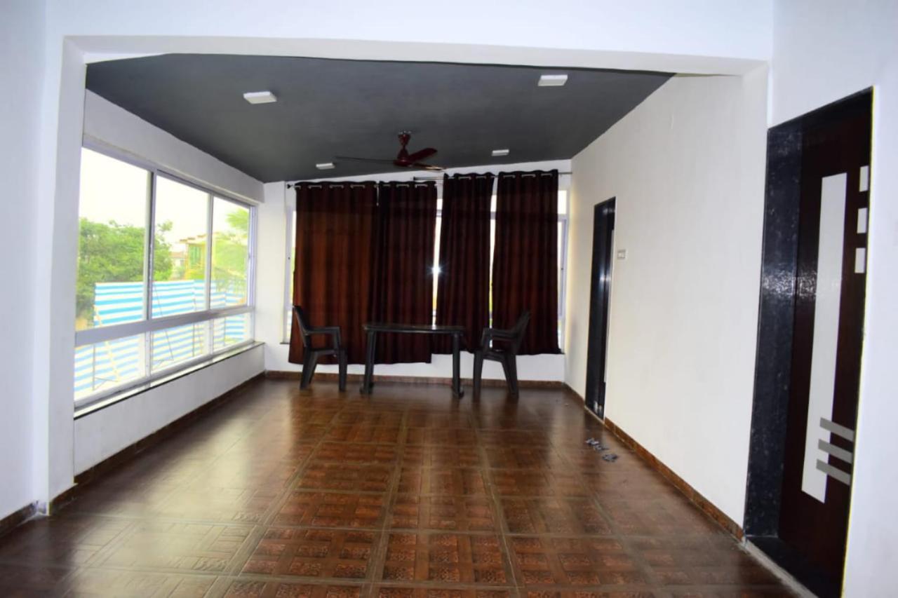Kings 3bhk *