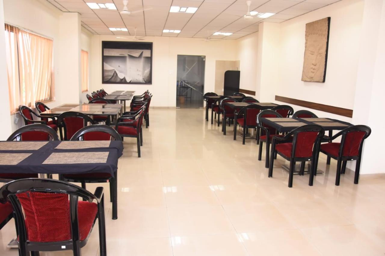 Mizzle Apartment Lonavala