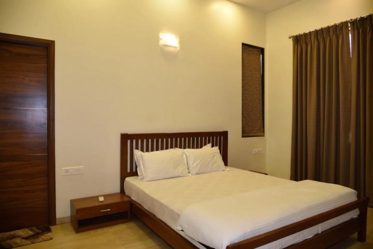 Tikshana 6bhk Villa