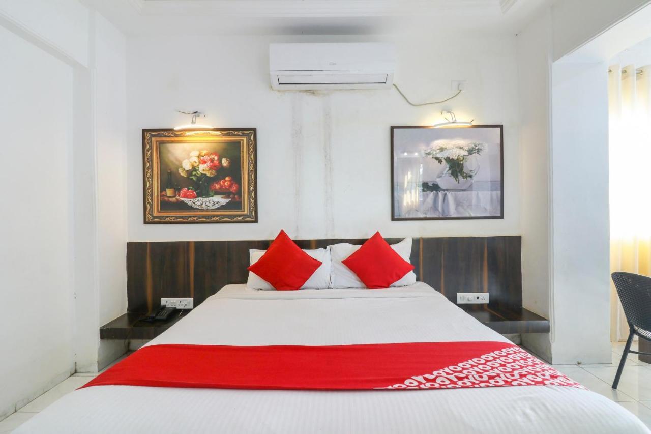 Oyo 24161 Centre Point 3* Lonavala