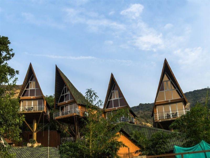 Rumourss Sky & Resort
